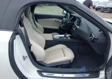 2025 BMW Z4 M40I z USA, uszkodzony, nr VIN WBAHF9C07SWY37682